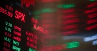 Stocks fall flat after interest rate announcement rally