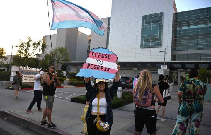 Kaiser Permanente retreat on gender-affirming care called ‘denial of basic humanity’ – Orange County Register