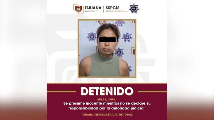 Detienen a Mujer por Violencia Familiar en Tijuana; Golpeó a su Hermano Tras Una Discusión