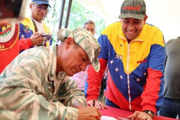 Venezuela continúa jornada de movilización popular en defensa de la soberanía