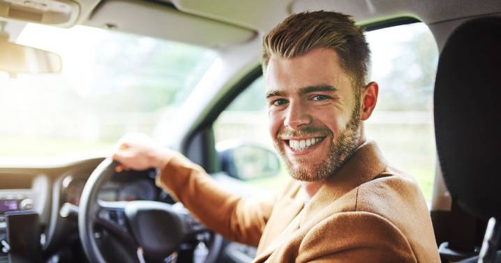 'My neighbour wanted me to move my car - am I wrong for saying no?'