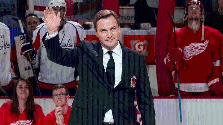 Ceremonia especial en Detroit: Sergei Fedorov