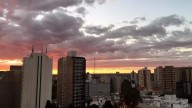 Clima en Neuquén: nubosidad y vientos del sudeste con temperaturas moderadas