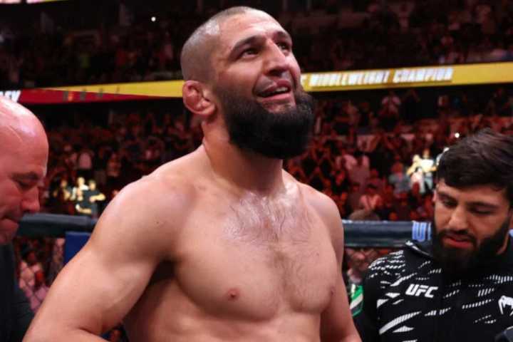 Khamzat Chimaev’s UFC 319 Title Victory Prompts Unexpected Confession From Former Opponent and MMA Icon