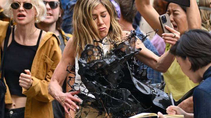 The Morning Show Season 4 Trailer: Jennifer Aniston Attacked with Paint