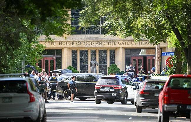 Tiroteo en una escuela católica en Minneapolis deja dos niños muertos y 17 heridos