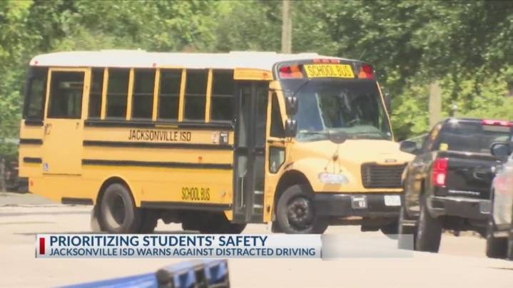 'They're very vulnerable': Officials warn drivers about school zone safety as classes start