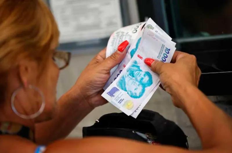 Una familia tipo necesitó $1.149.353 millones para no ser pobre