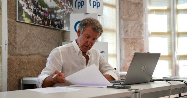 Feijóo, tras recibir información de Von der Layen, remarca que sólo Ucrania decidirá sobre su territorio