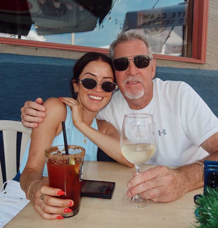 Kaitlyn Bristowe Shares Stepdad's 'Incurable Stage 4 Cancer' Diagnosis