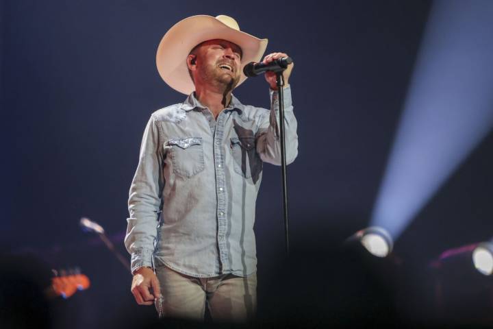 Justin Moore, Charley Crockett headline new West Fargo country music fest