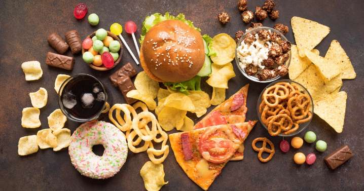 Americans get 55% of their calories from ultra-processed foods, CDC report says