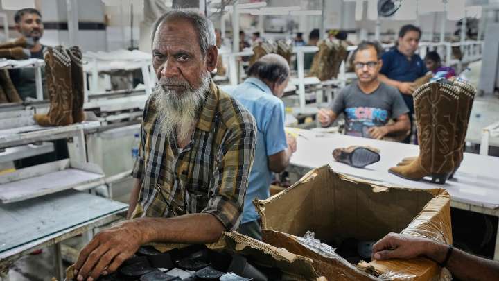 U.S. tariffs take effect on India, threatening $48.2B in exports : NPR