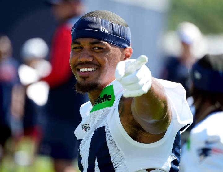 Deadspin | Reports: Patriots releasing WR Kendrick Bourne at his request