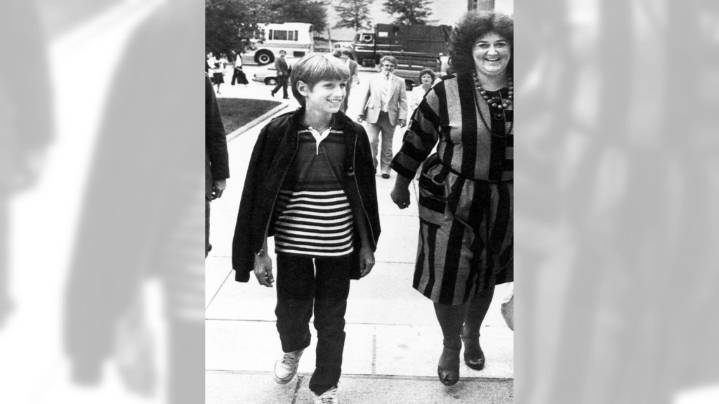 Today in History: August 26, AIDS patient begins school via phone hook