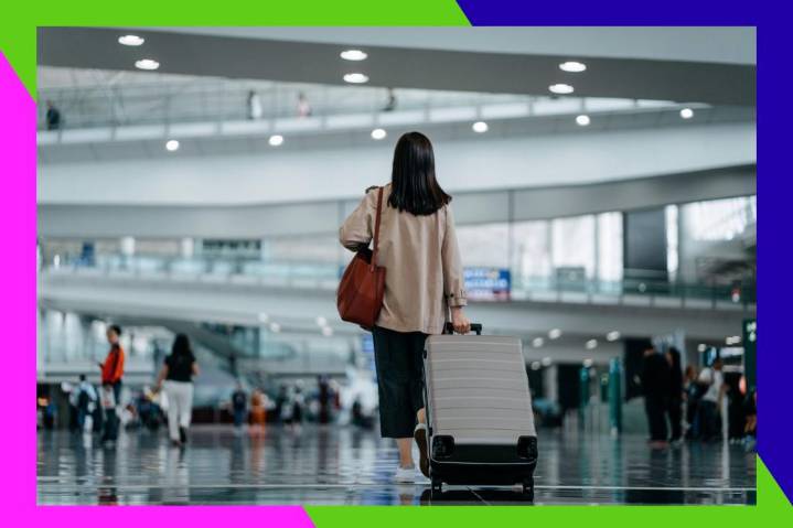 22 travel outfits for women that feel comfy but look chic
