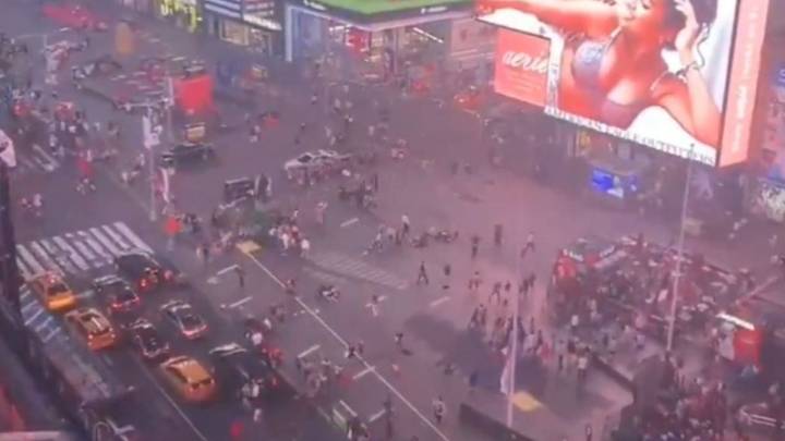 VIDEO: Así fue el tiroteo en Times Square que dejó 3 heridos y un adolescente detenido
