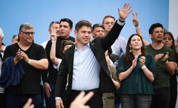 "Estafador, miserable y payaso”: Kicillof fulminó a Milei en la recta final de la campaña