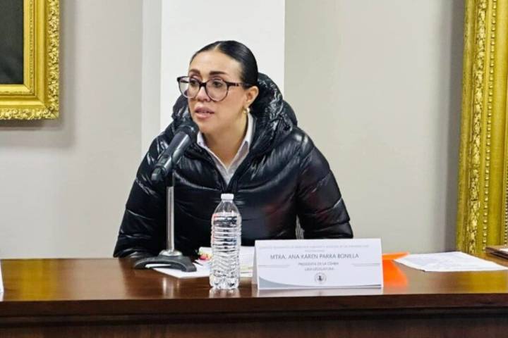 ¿Cuándo acudirá Ana Karen Parra al Congreso de Hidalgo para rendir su informe?