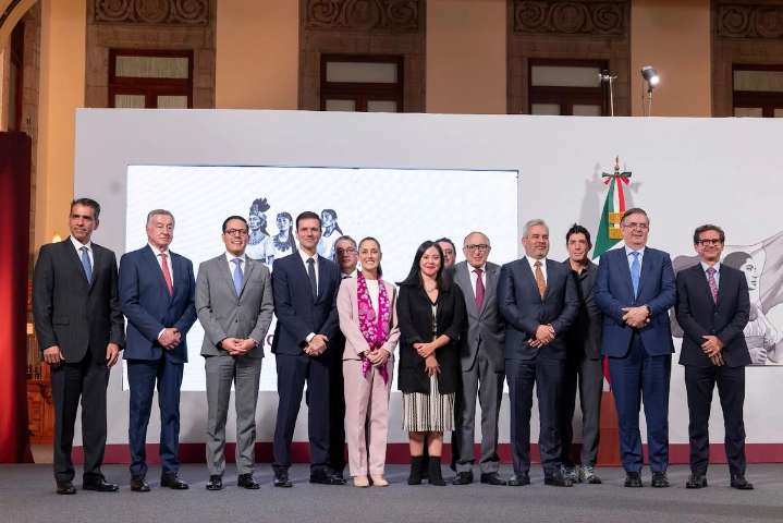 Astillero | Presidenta Sheinbaum, desmarcándose