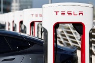 Tesla’s self-driving claims face class action after judge’s approval