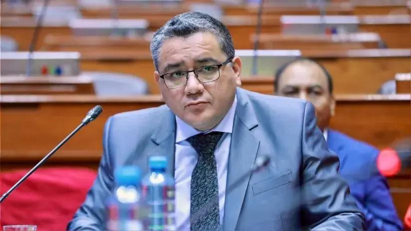 Presentan moción para que Eduardo Arana explique en el Congreso la designación de Juan José Santiváñez en el Minjus