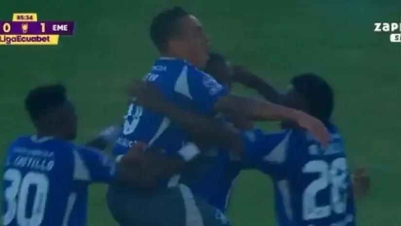Tremenda celebración de Christian Cueva: Emelec anotó el 1-0 ante Técnico Universitario en el final