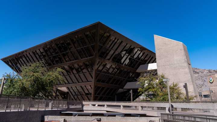 No one hurt after Tempe City Hall evacuated for safety threat