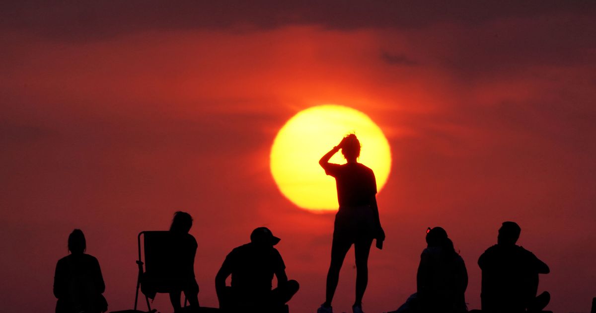 UKHSA issues 54-hour heat health alert for six UK regions ahead of heatwave