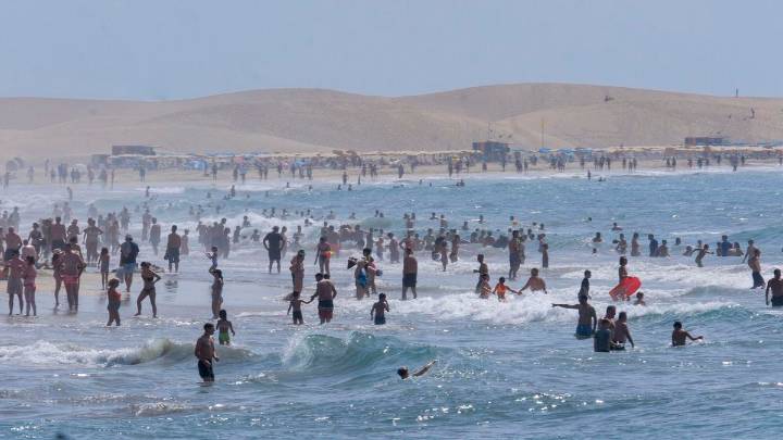 Tiempo para el viernes en Canarias: posibles goterones al sur del Archipiélago y las temperaturas seguirán altas