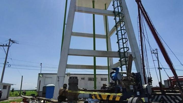 Falla en bomba deja sin agua a 56 departamentos en Cuautitlán Izcalli
