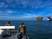 REFUERZAN SEGURIDAD EN PLATAFORMAS PETROLERAS