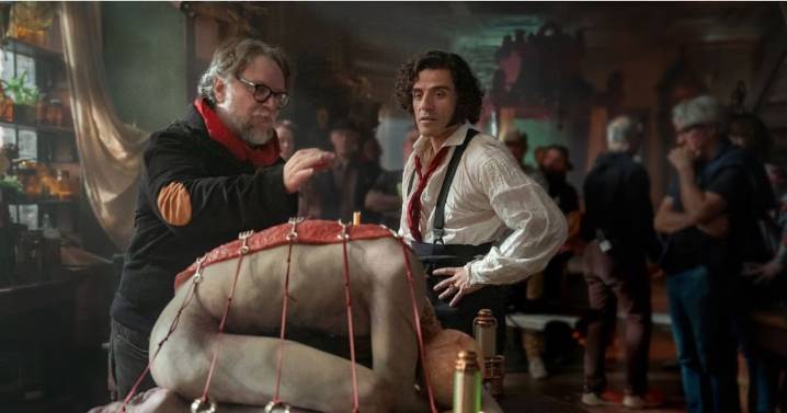Guillermo del Toro logra estreno en cines de Frankenstein tras 30 años de espera