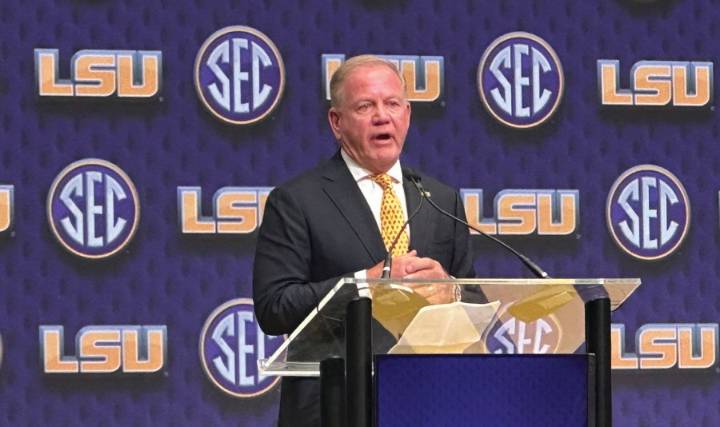 Walk-On's restaurant to donate proceeds to Kelly Cares Foundation before LSU, Clemson matchup