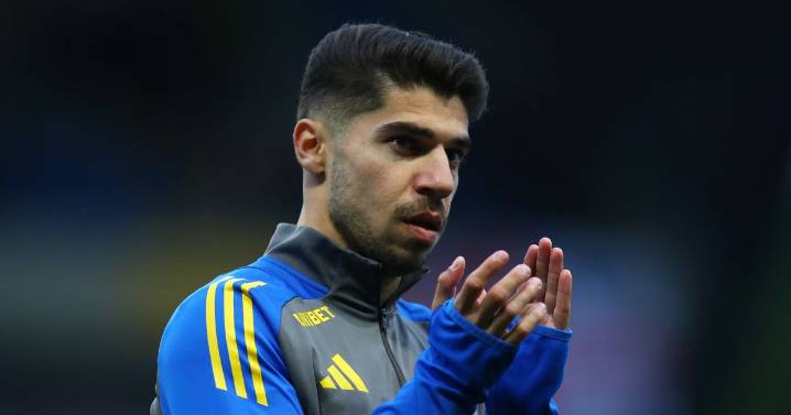 Manor Solomon reacts to transfer update as former Leeds United star sends message