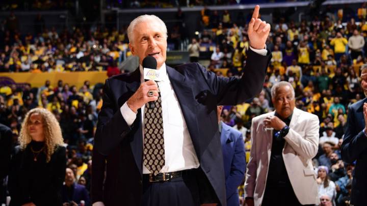 Lakers announce former head coach Pat Riley will be immortalized with statue ahead of game against Celtics