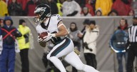 Eagles sign WR/RS Britain Covey
