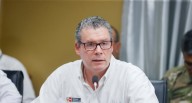 Ministro de Educación afirma que no se suspenderán clases escolares por paro de transportes