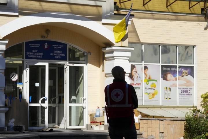 In the news today: Canadian cash helps Kyiv rebuild kids hospital, Alberta Next panel