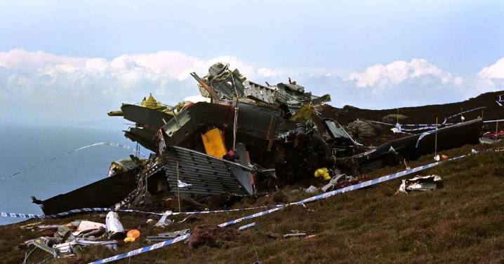 Chinook helicopter crashed on 'show flight', says former RAF test pilot