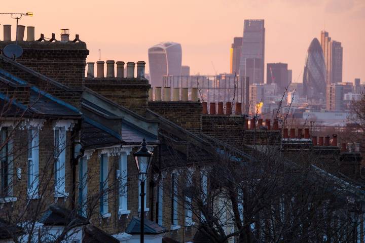 Reeves mulls scrapping stamp duty for new national property tax