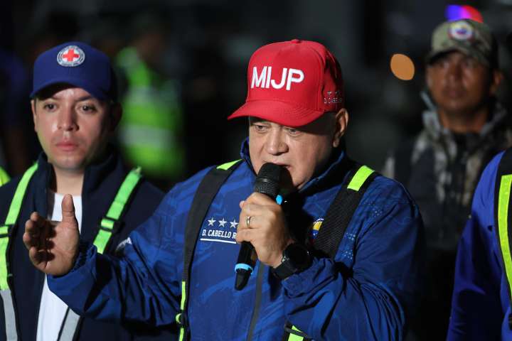 Llega a Maiquetía un avión con 319 venezolanos deportados desde Estados Unidos
