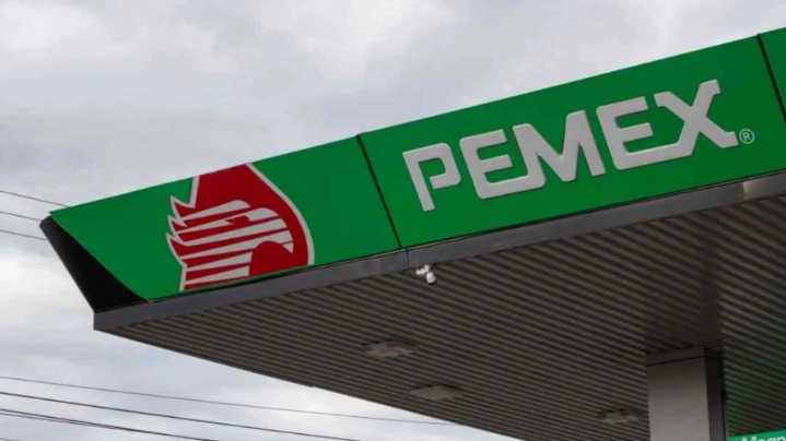 Moody's Local México eleva calificación de Pemex, pero advierte desafíos operativos y financieros