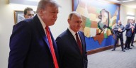 Trump renuncia a un cese el fuego en Ucrania tras reunirse con Putin