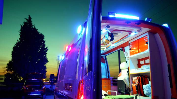 Six Killed After Truck Crashes Into Van Carrying Members Of Amish Community