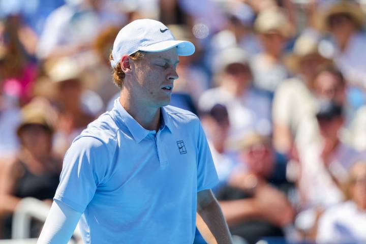 Jannik Sinner Loses Record but Proves His World Number One Position With US Open Win Defending champion, Jannik Sinner moves into the next round with a hard-fought victory against Denis Shapovalov. Sa