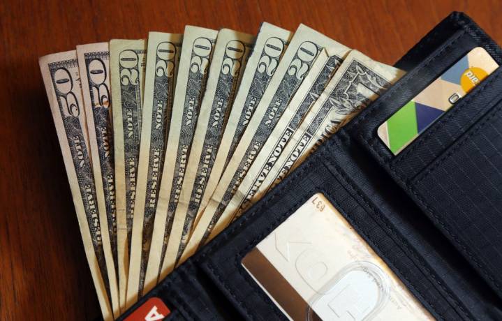 The pitfalls of universal basic income