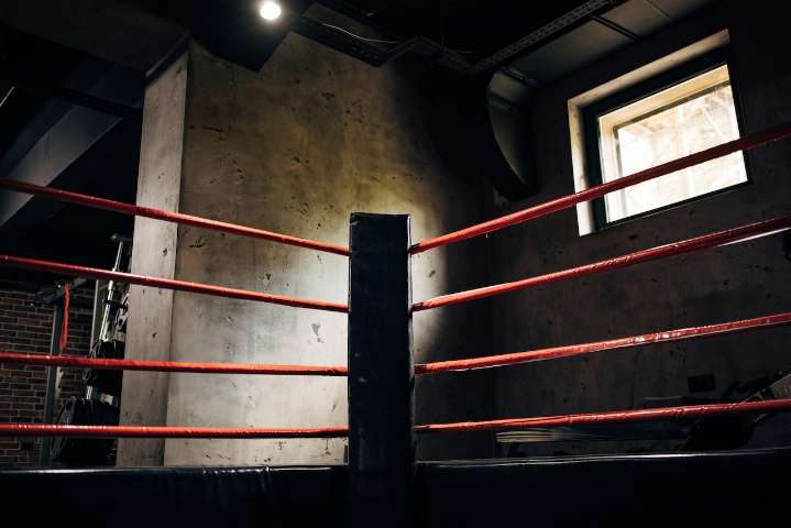 Busted boxing champion fights ICE with help from his famous dad: ‘It’s all lies’