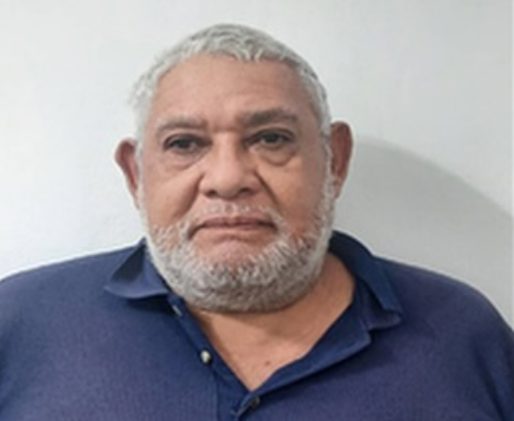 Sexagenario agredió a su pareja y a funcionarios policiales para evitar su detención en La Vega