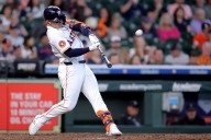 Deadspin | Free-falling Angels brace for Christian Walker, Astros